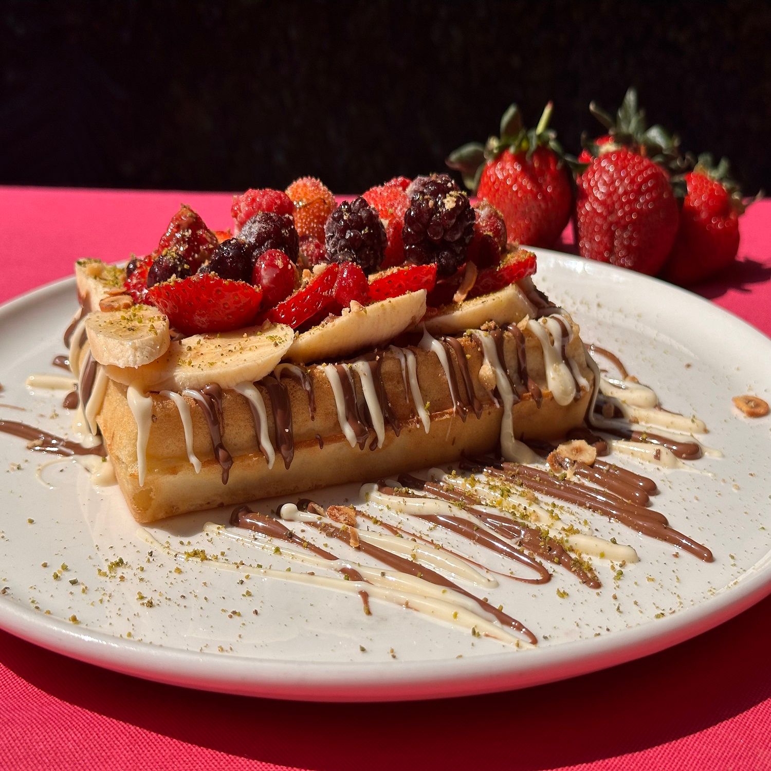 Orman Meyveli Waffle