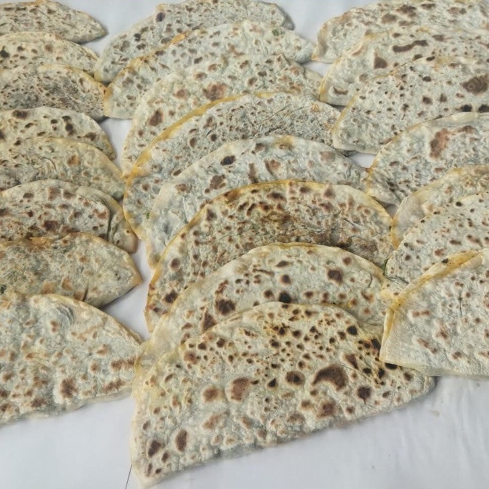 Bidon Peynirli Ay Böreği büyük boy