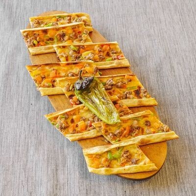 Kuşbaşılı Pide