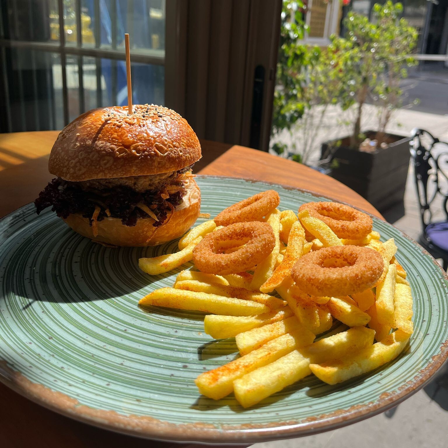 Şinasi Burger