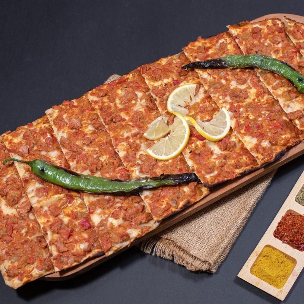 Kuşbaşılı Pide