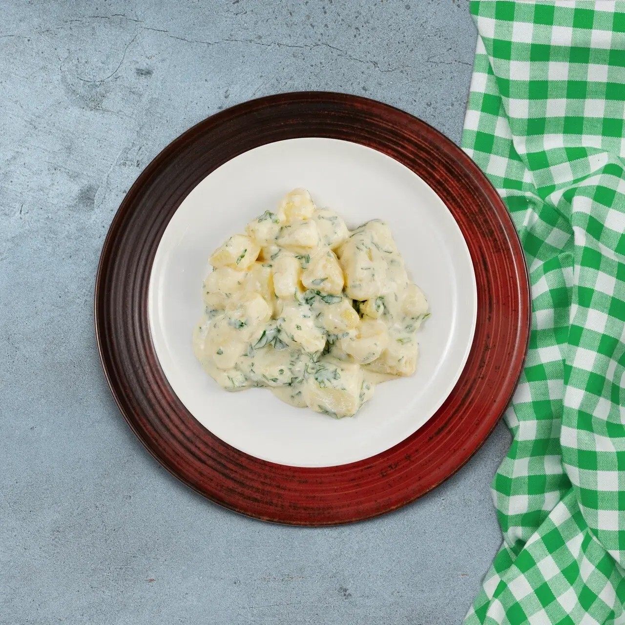 Hardallı Patates Salatası