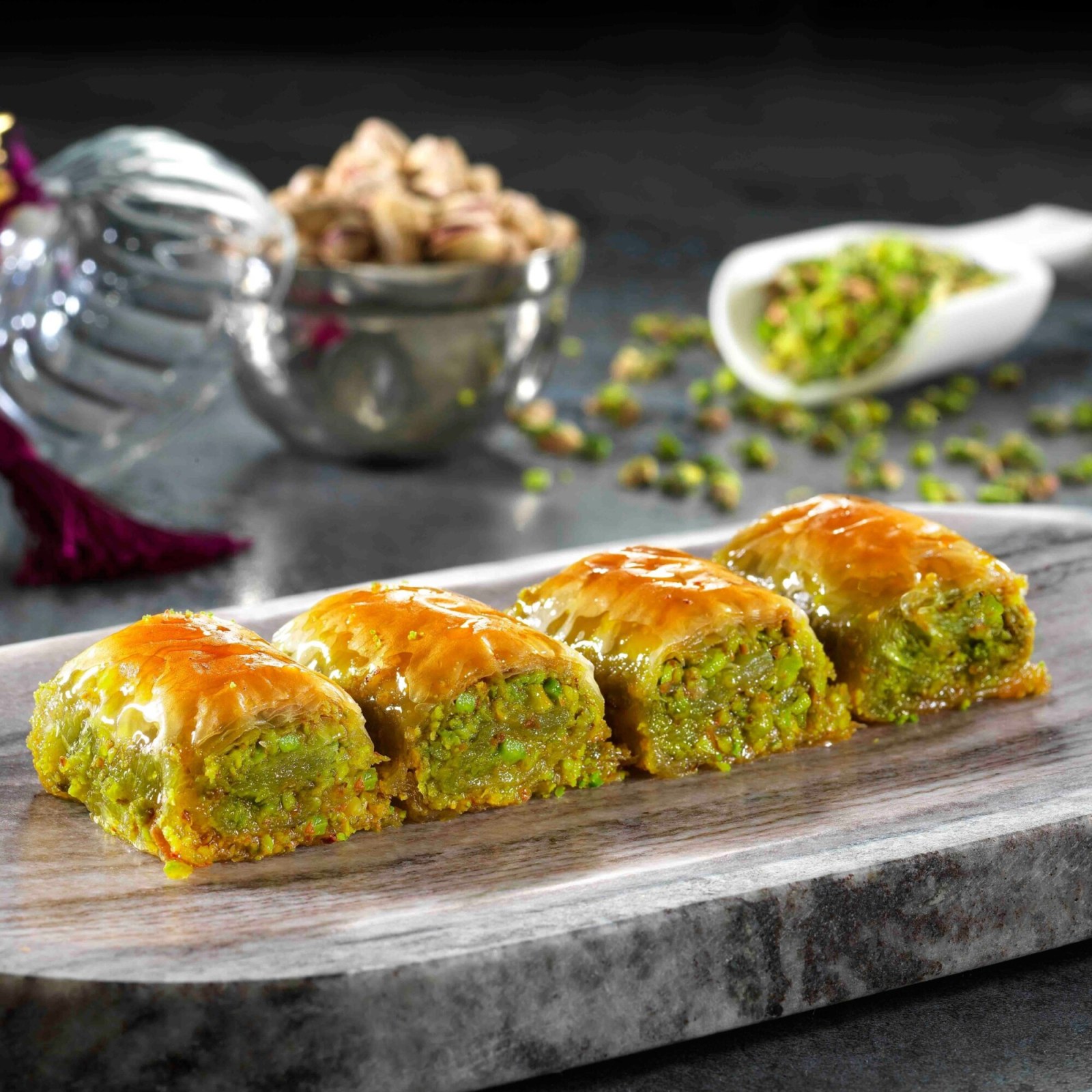 Fıstıklı Bohça Baklava (250 Gr.)