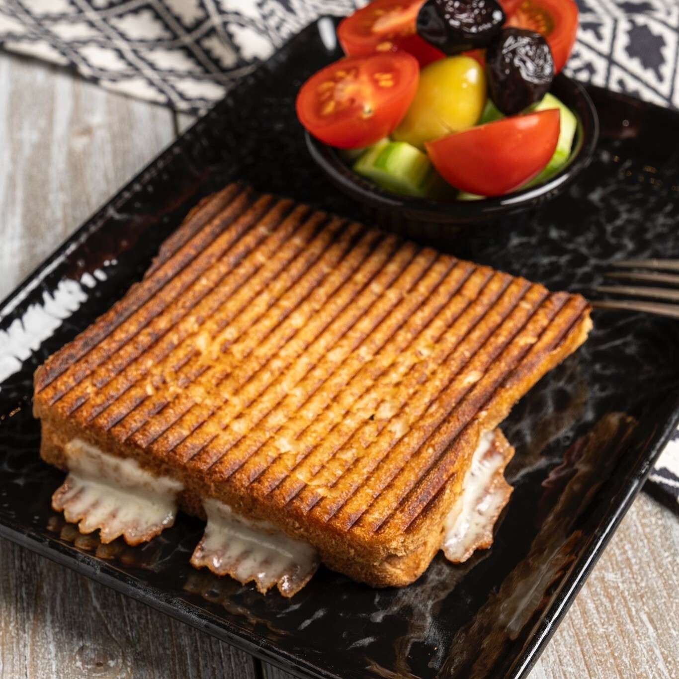 Kaşarlı Kare Tost