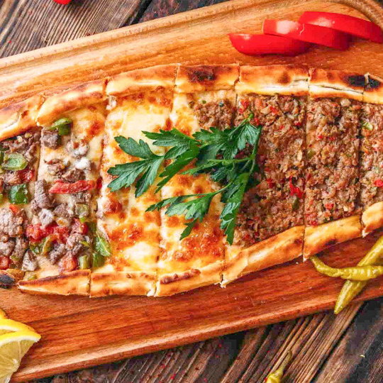 Karışık Pide