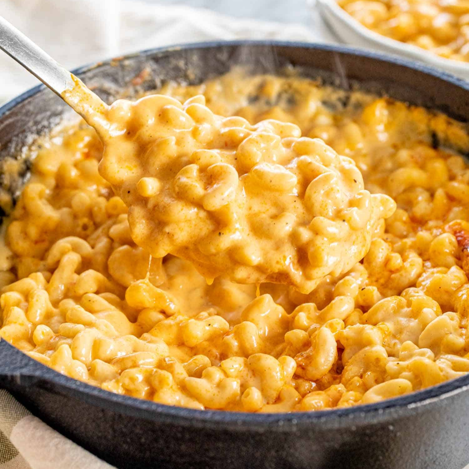 Köri Soslu Tavuklu Mac And Cheese