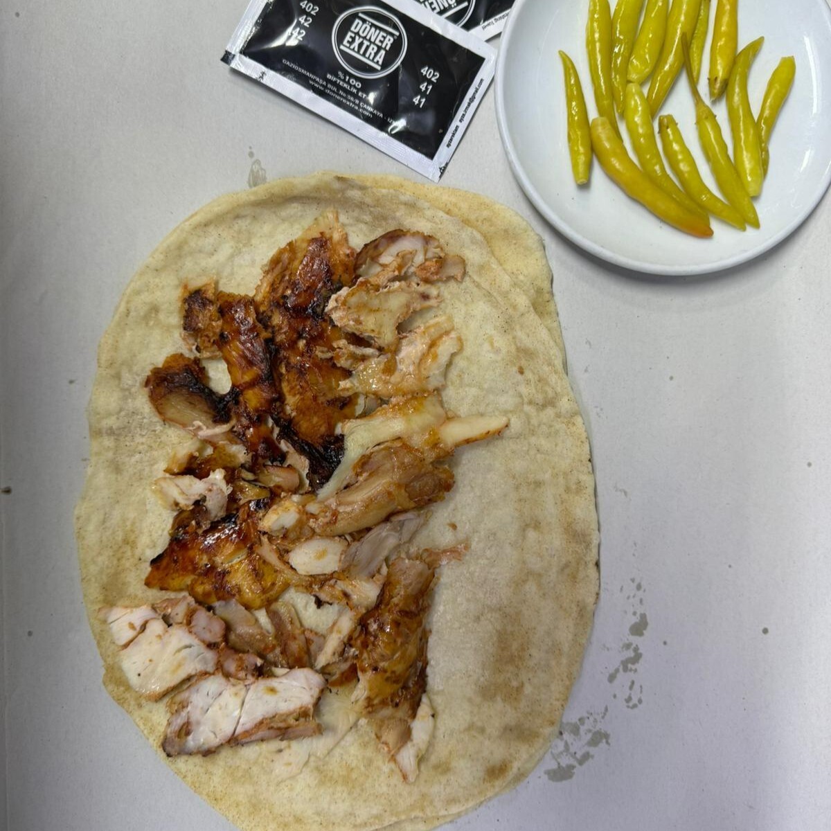 Çift Lavaş Tavuk Döner Dürüm (80 gr.)