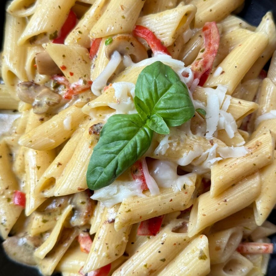 Napoli Usulu Tavuklu Penne