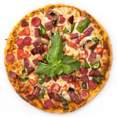 Çok Malzemeli Pizza
