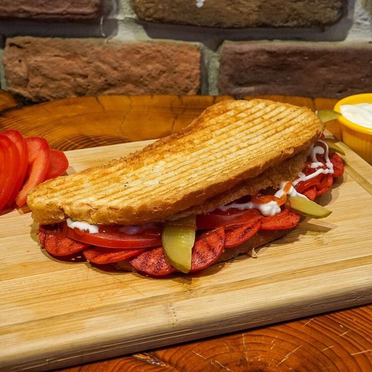 Sucuklu Menü