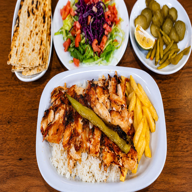 Pilav Üstü Tavuk Döner