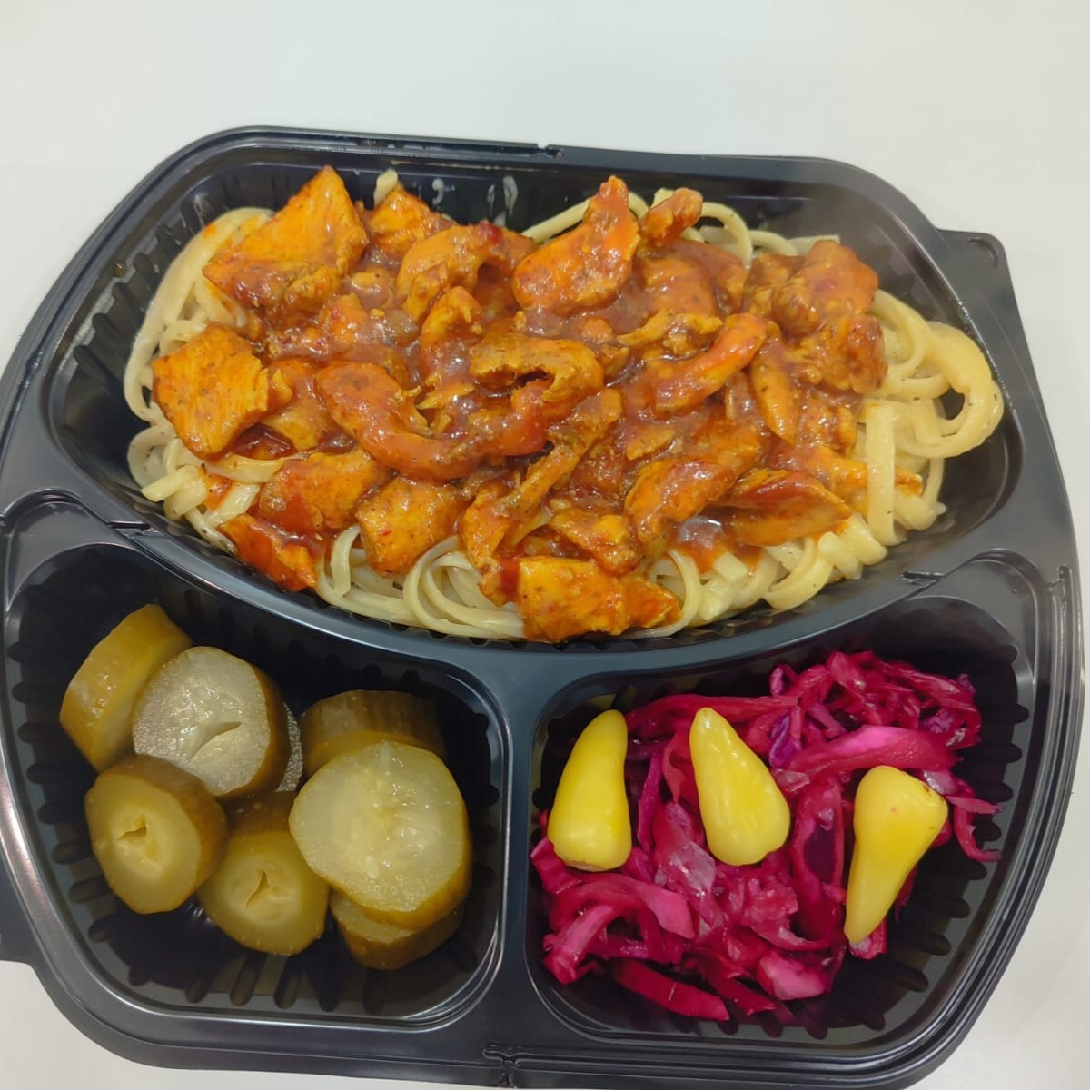 Acı Tatlı Soslu Tavuk & Makarna