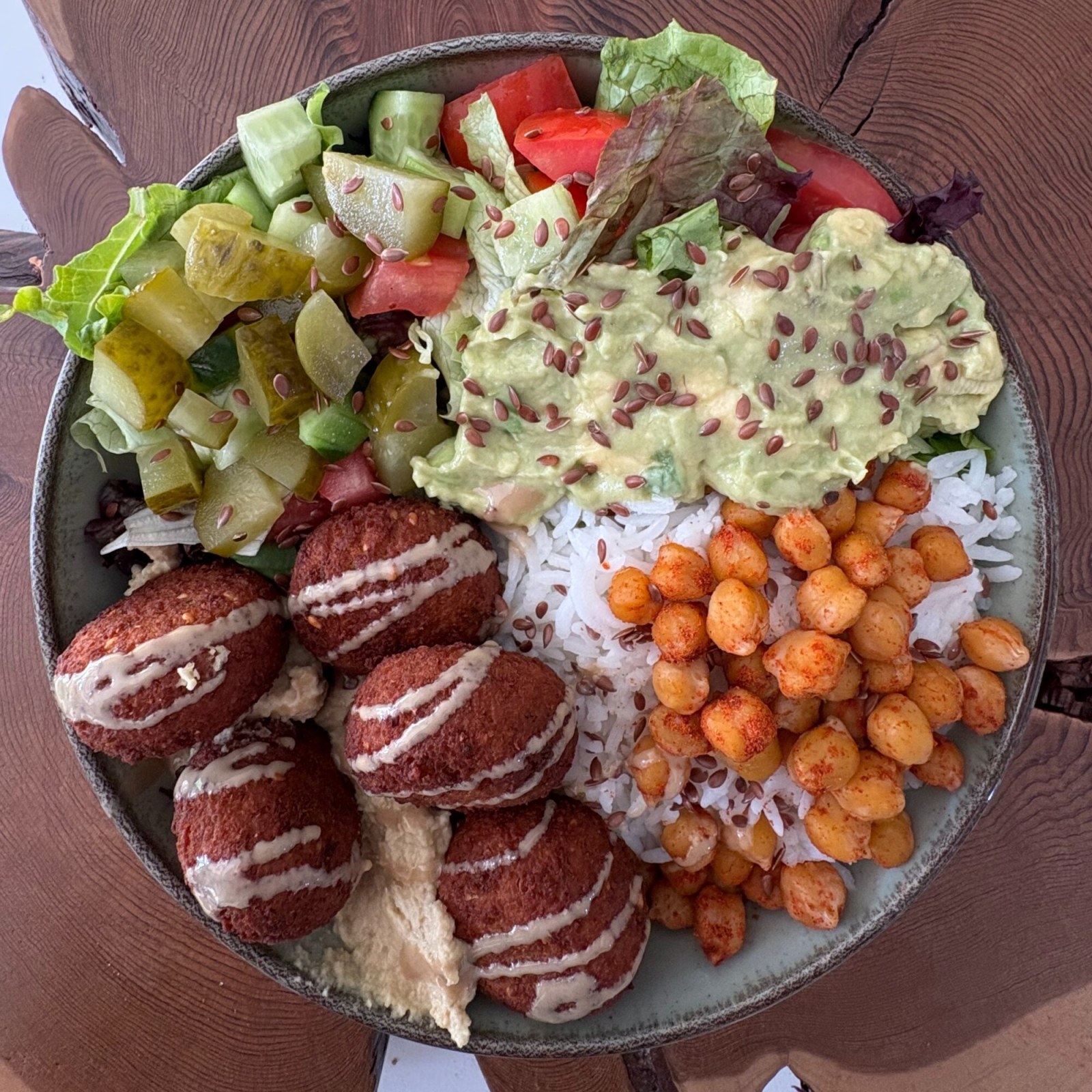 Falafel Bowl+coca cola