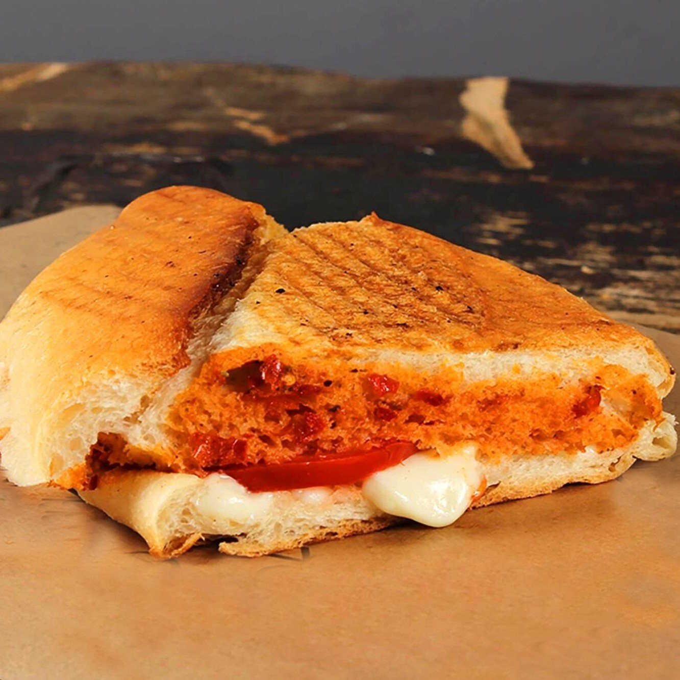 Beyaz Peynirli Tost