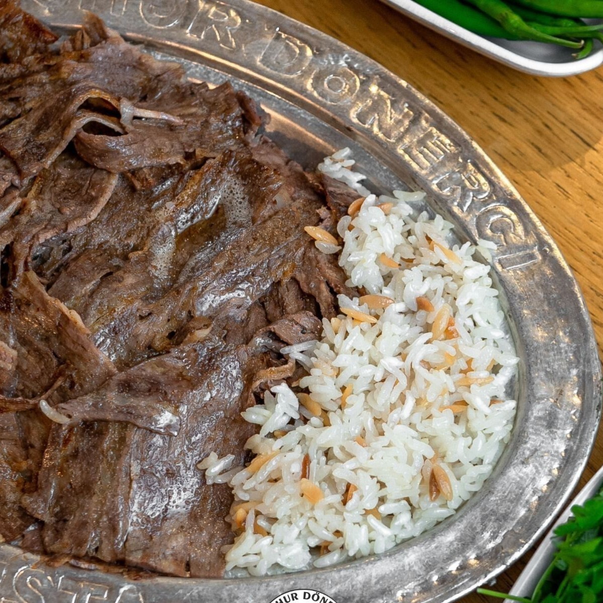 Pilav Üstü Döner