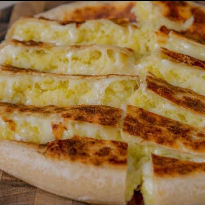 Kaşarlı Bazlama Tost