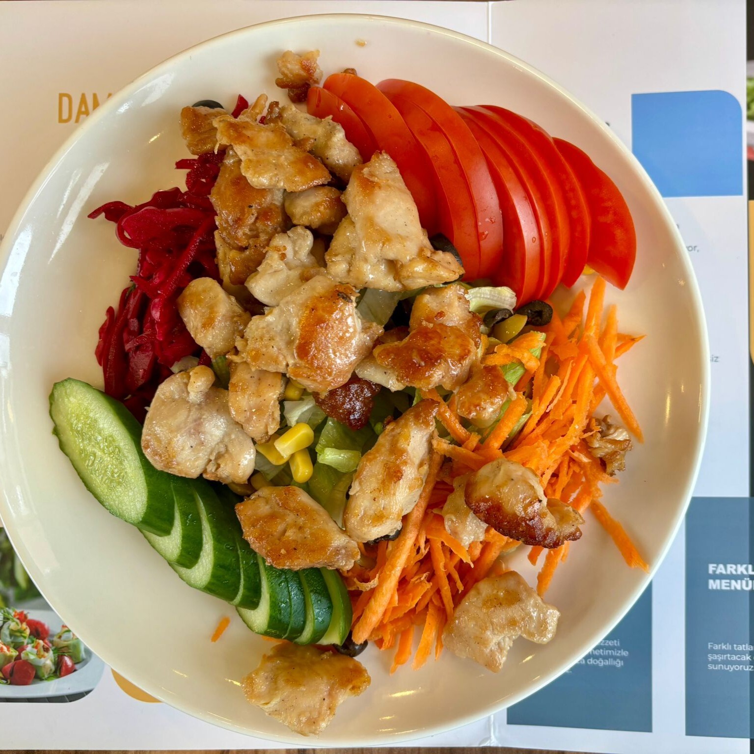 Tavuklu Salata