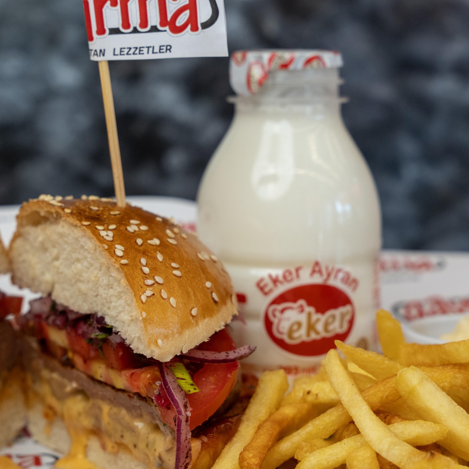 Gavurma Spesiyal Burger Menü