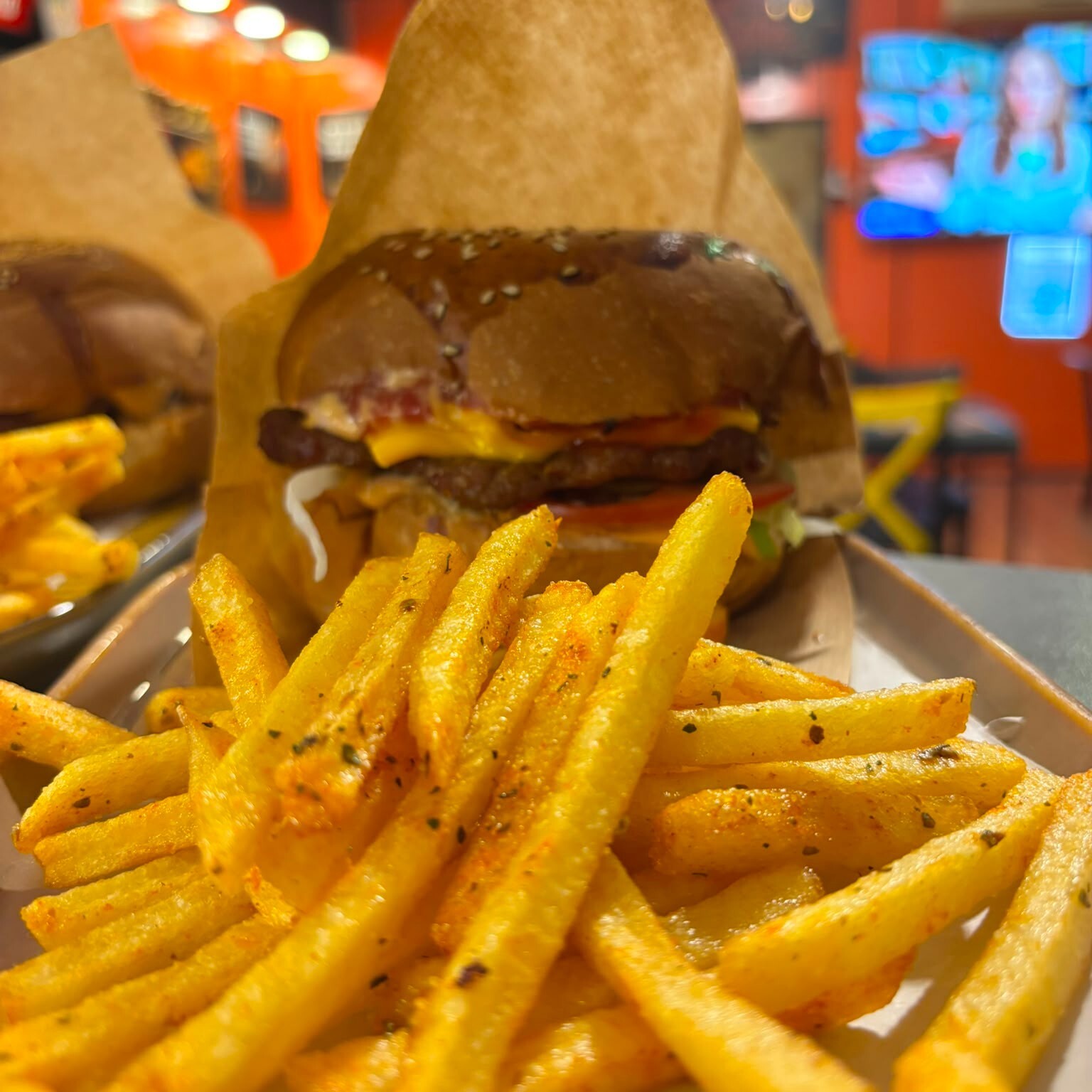 Triple Cheeseburger+Baharatlı Patates