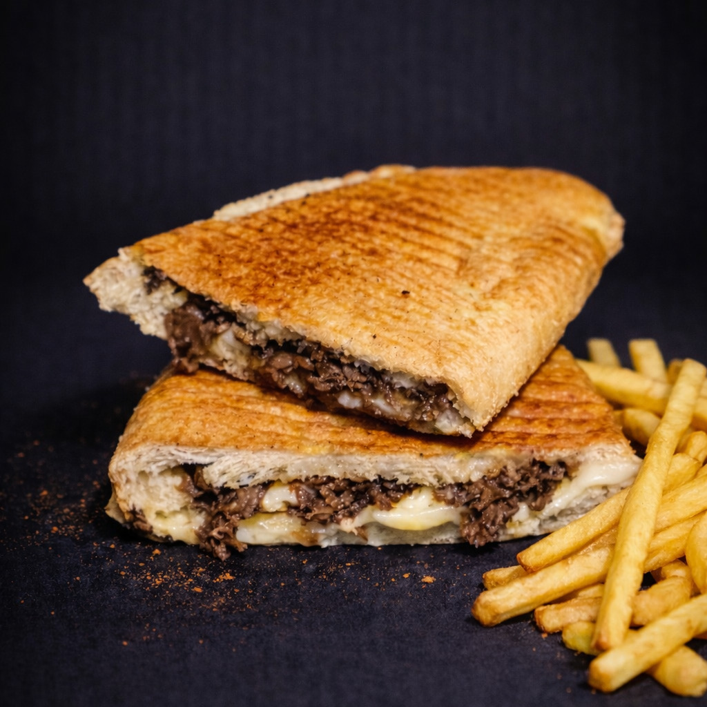 Sanayi Tost'u Kavurmalı