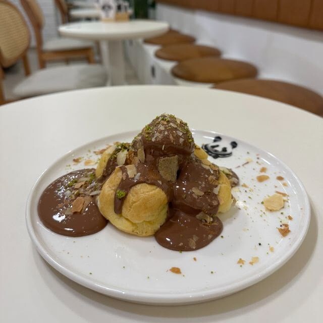 Panda Profiterol