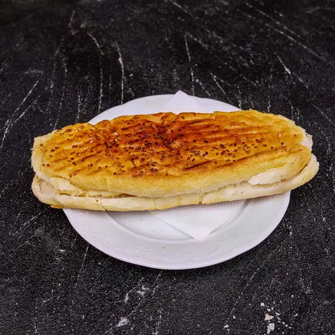 Bazlama Steak Sandviç
