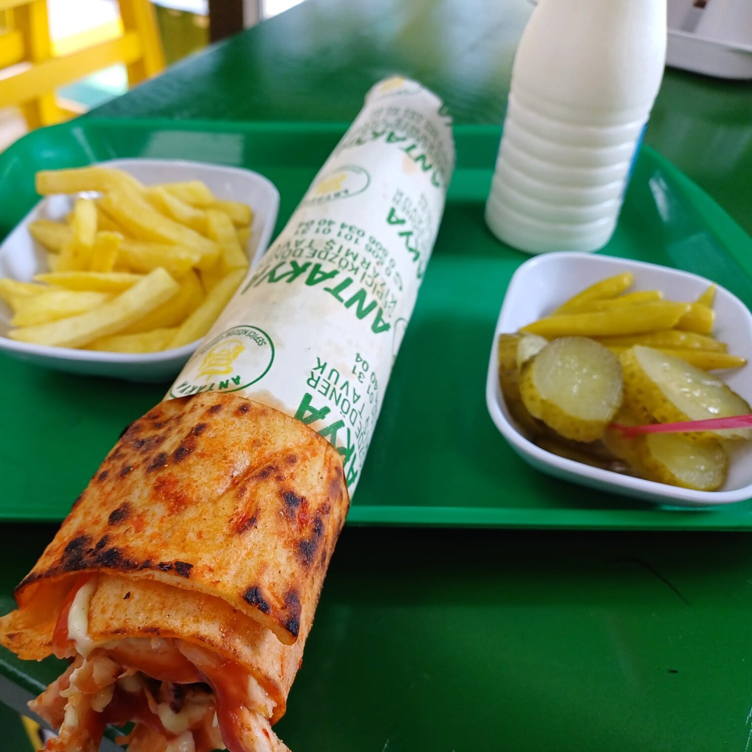Közde Kaşarlı Menü