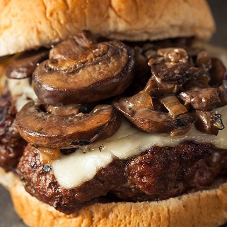 Aioli Hamburger Patates ve Coca Cola Menü