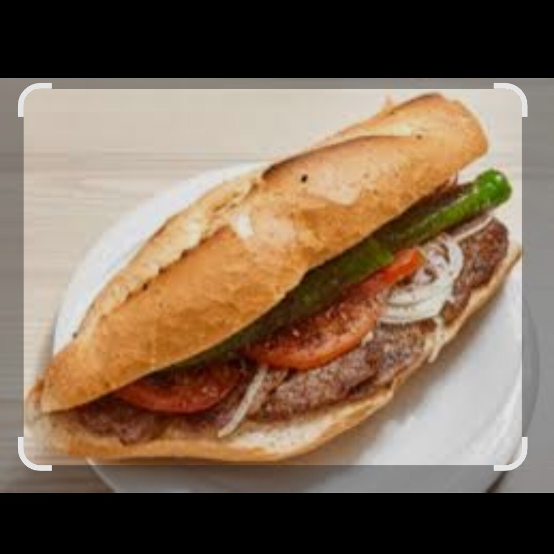 3 Çeyrek Ekmek Kasap Köfte
