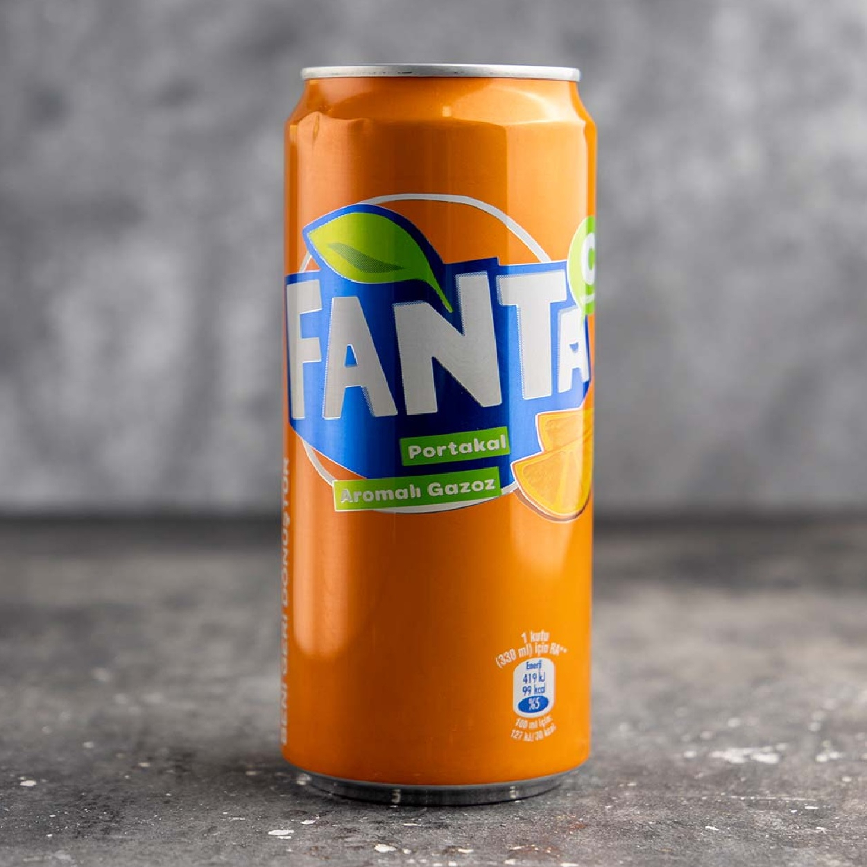 Fanta kutu (330ml)