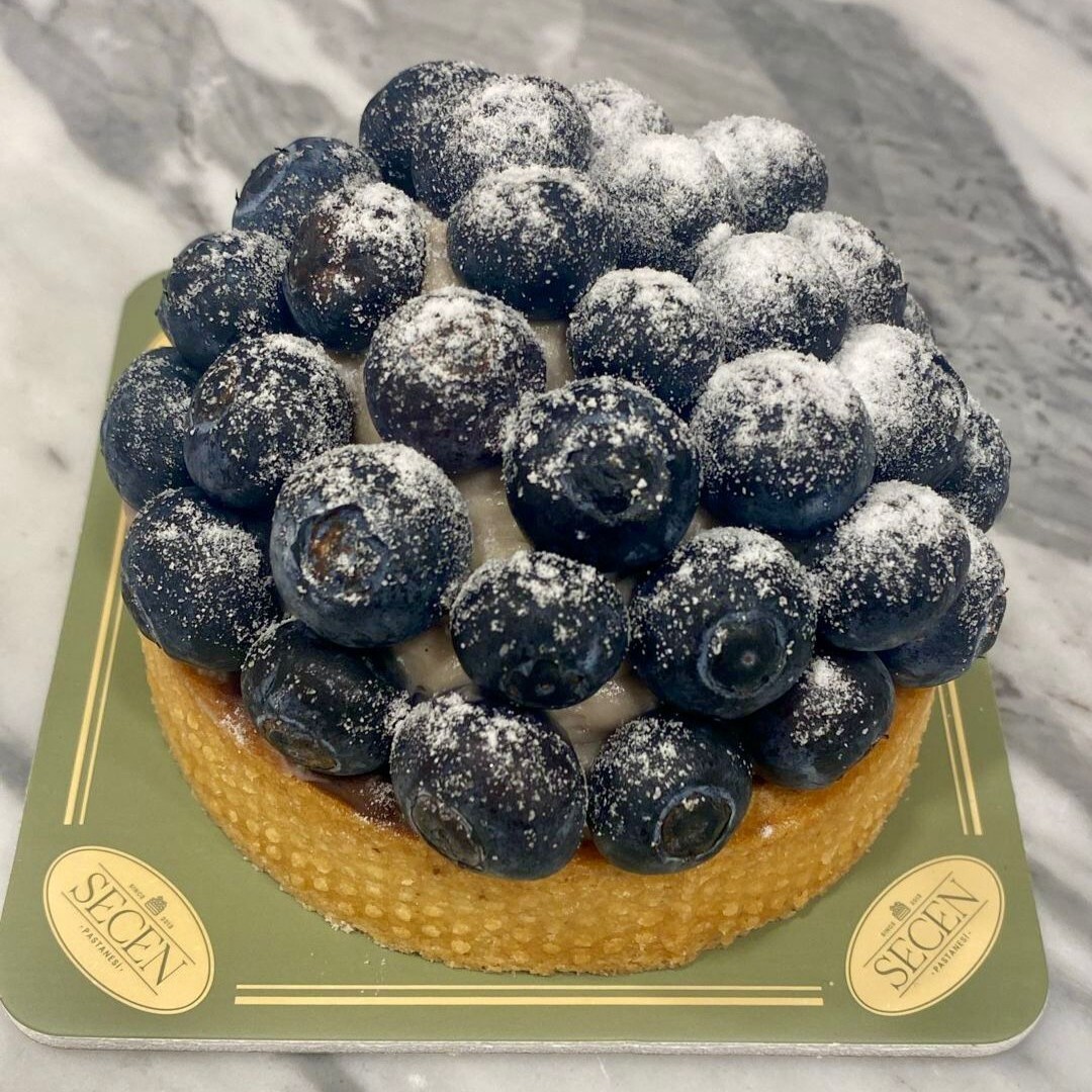 Mavi Yaban Mersini Tart