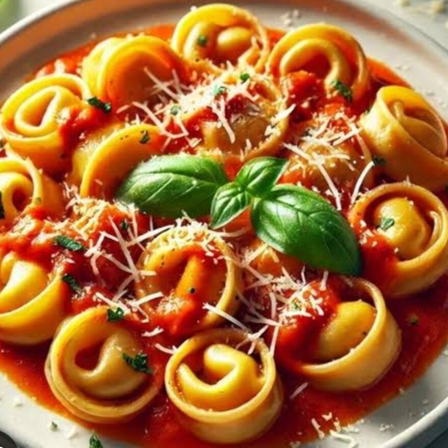 3 peynirli Tortellini + Coca-Cola 200ml