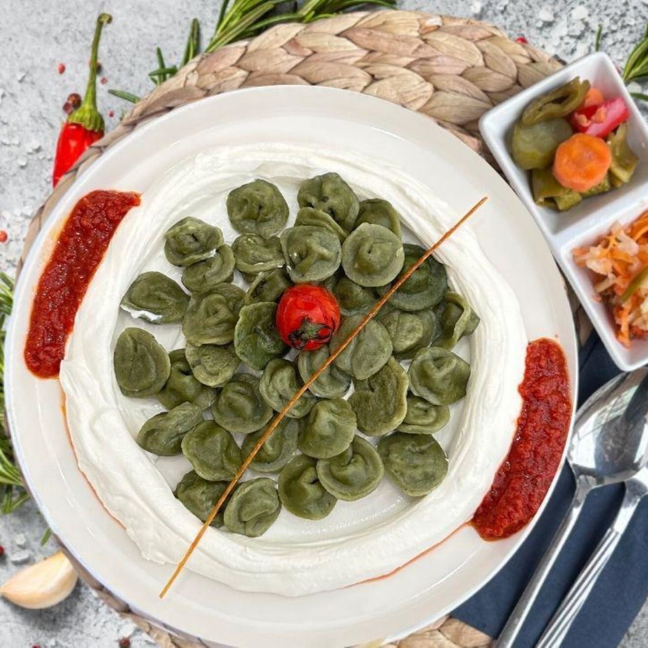 Ispanaklı Pelmeni Haşlama Mantı