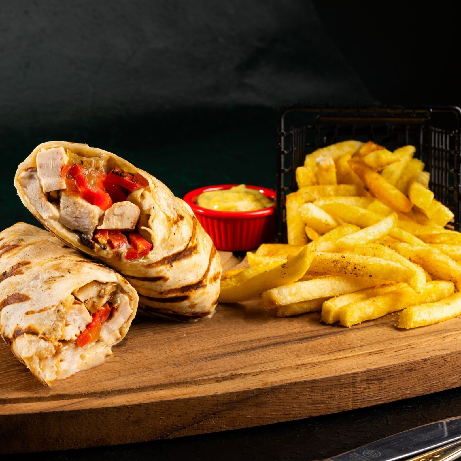 Conrado Sol Chicken Cheddar Dürüm