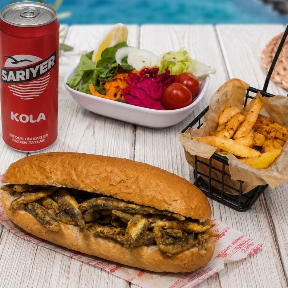 Ekmek Arası Hamsi Menü