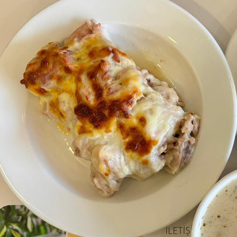 Tavuklu Buğu Kebabı