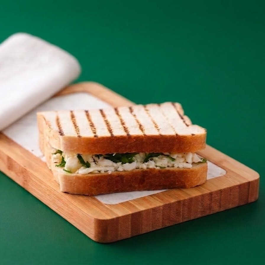 Beyaz Peynirli Tost