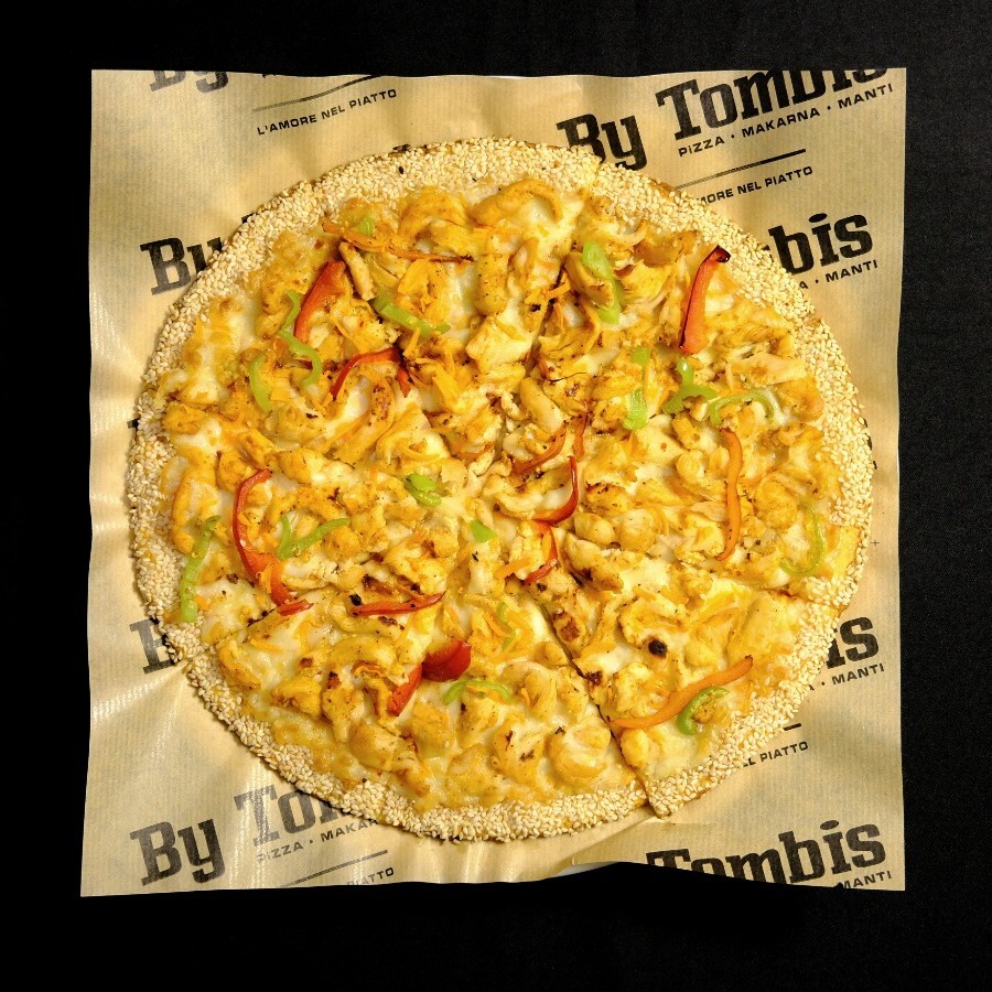 Tavuklu Pizza