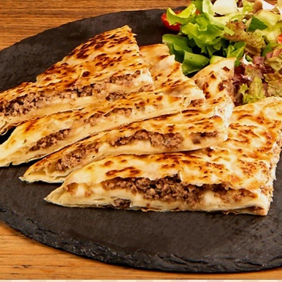 Kıymalı Kaşarlı Yumurtalı Gözleme