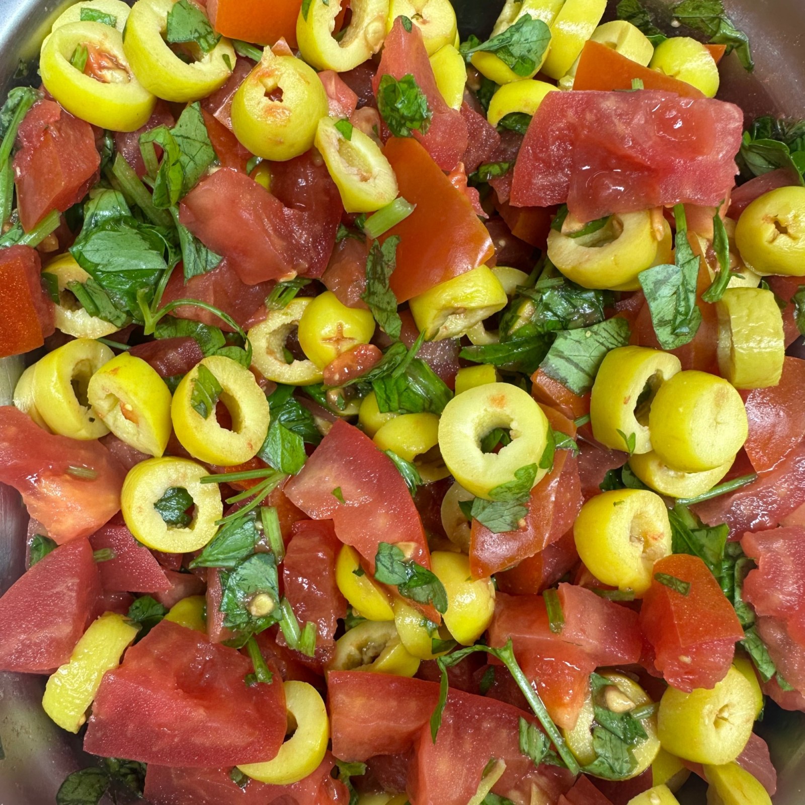 Zeytin Salatası