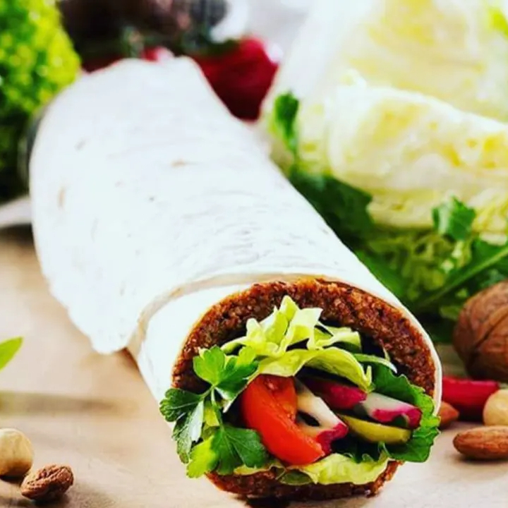 Mega Çiğköfte Dürüm + kutu pepsi zero sugar (150 gr)