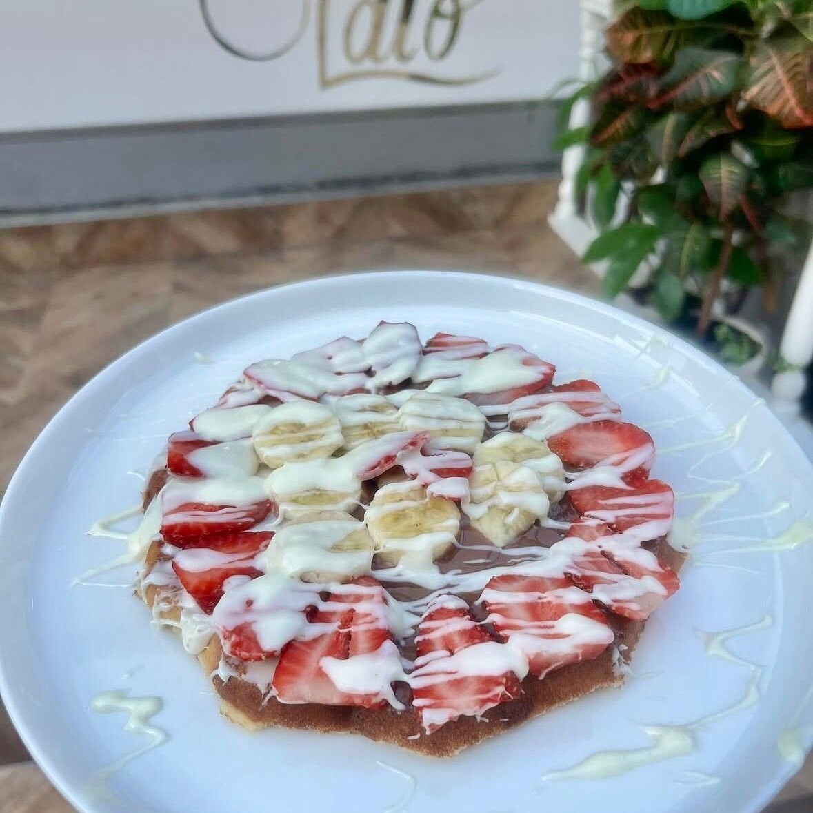 Açık Bol Çikolatalı Waffle