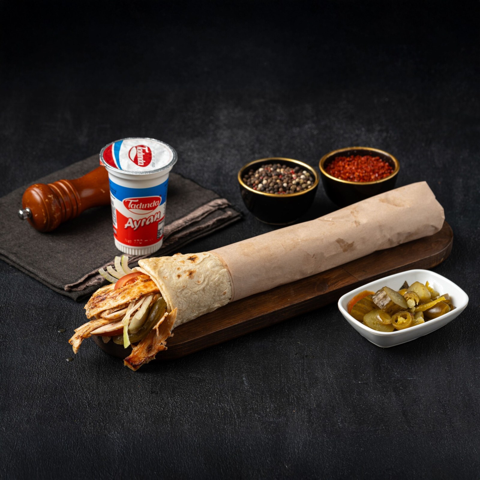 Patlıcan Ezmeli Tavuk Döner Dürüm Menü + Ayran