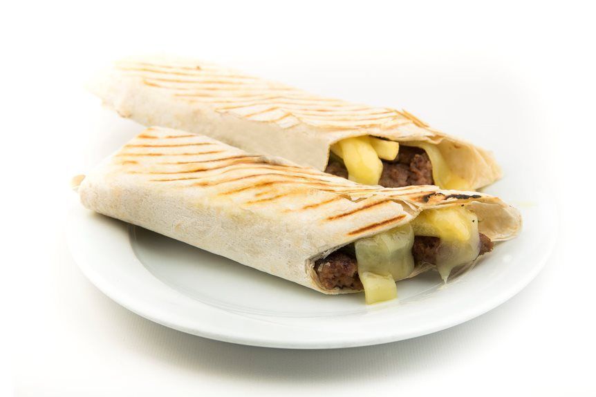 Kaşarlı Köfteli Dürüm