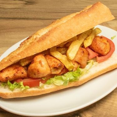 Yarım Ekmek Arası Tavuk Şiş