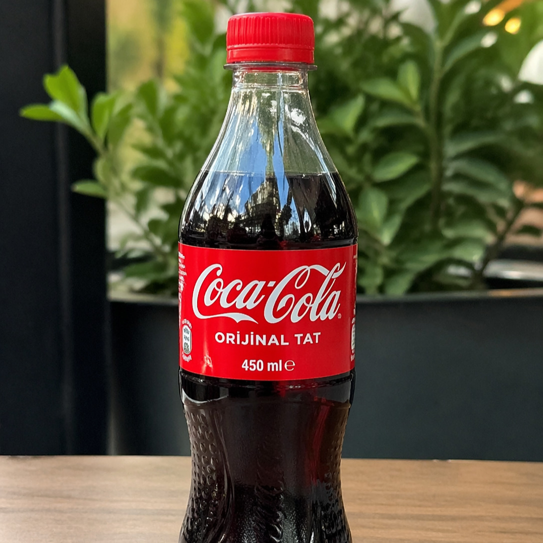 Coca-Cola (450 ml)