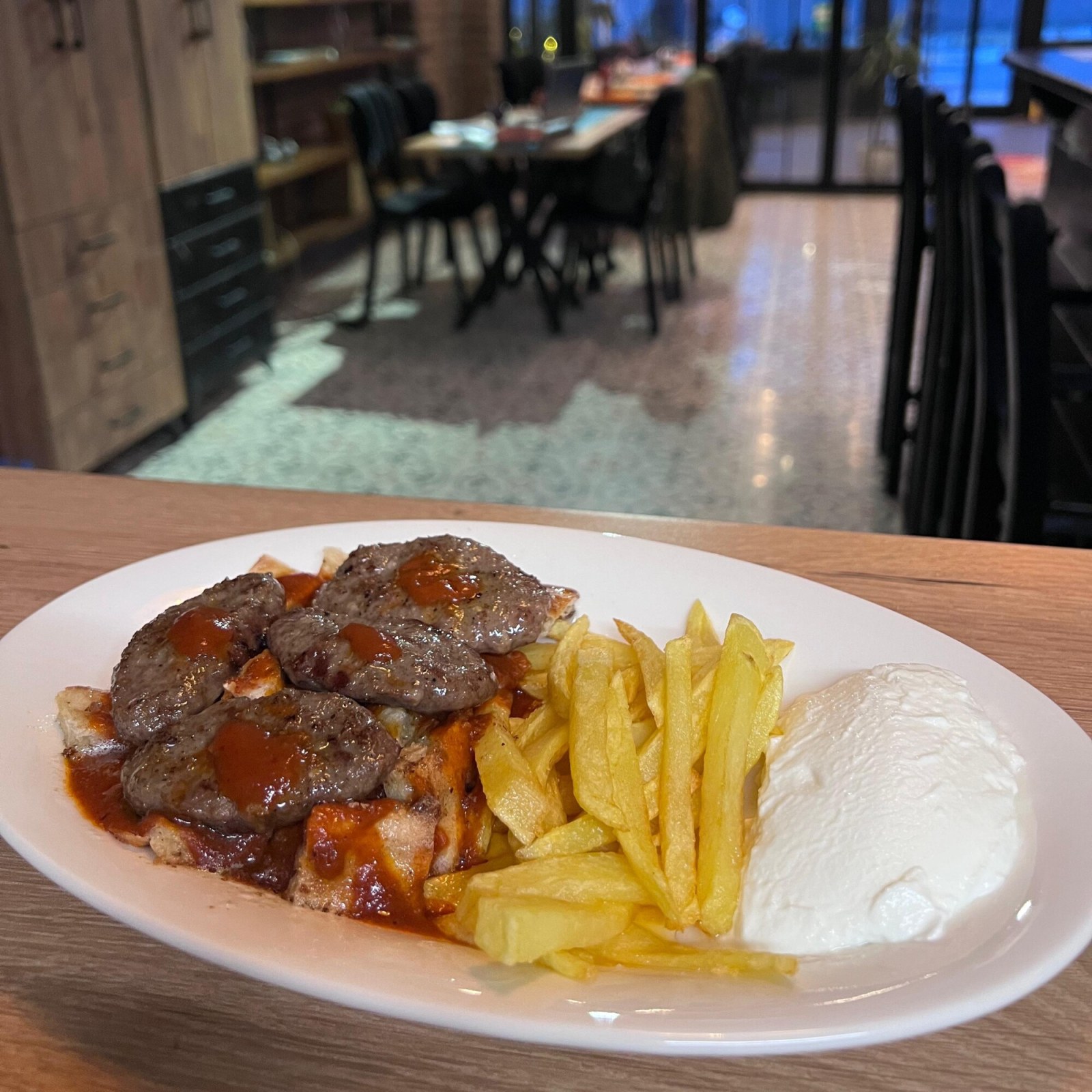 Kahuri Pideli Köfte (120 Gr.)