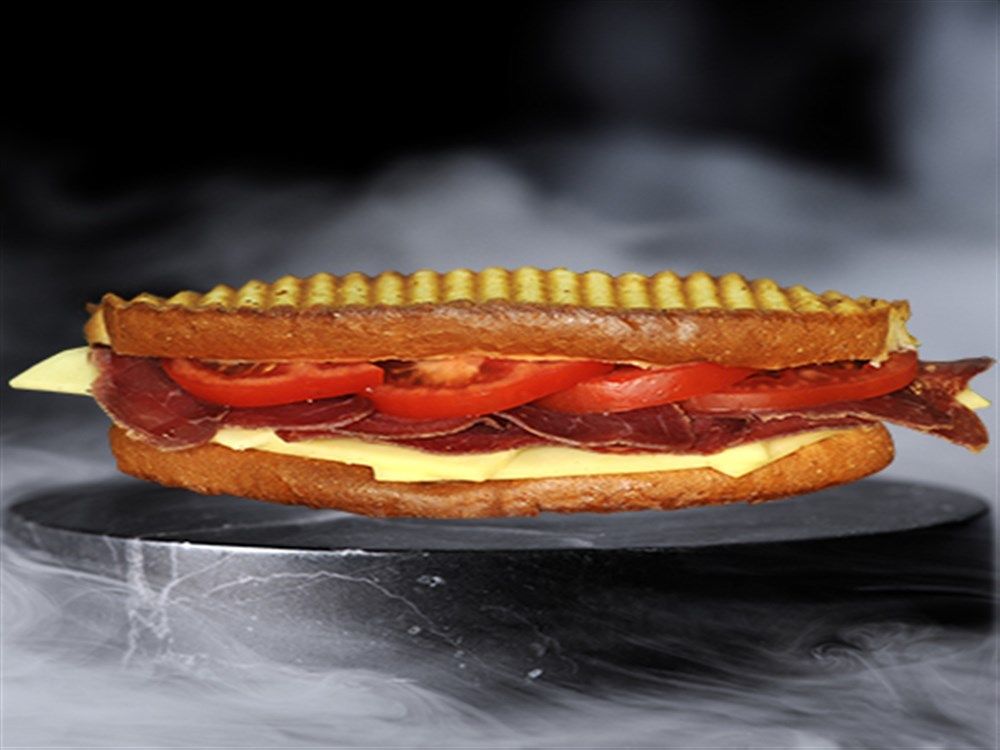 Pastırmalı Tost