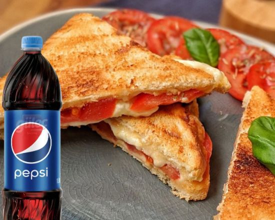 Kaşarlı Domatesli Tost Menü