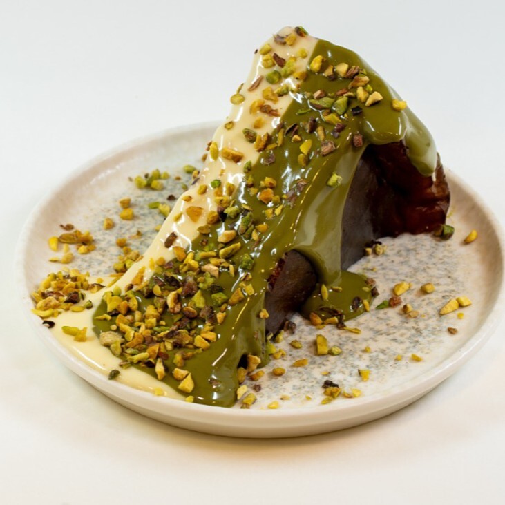 Pistachio Bask Cheesecake